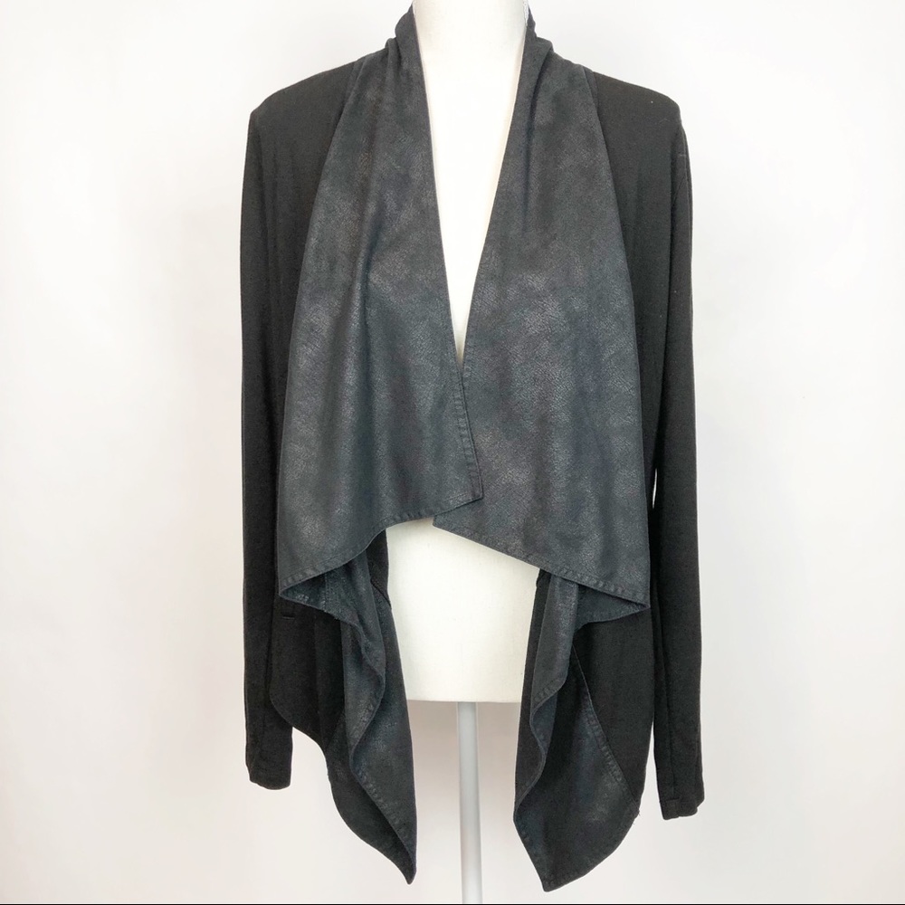 CAbi Owens Jacket #527 Size Medium